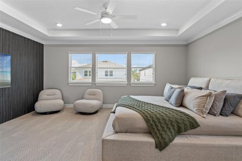 House in Riverview, Florida 6 bedrooms, 396.88 sq.m. № 1745047 - photo 23