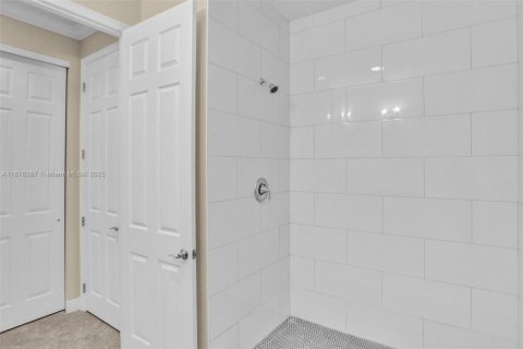 Townhouse in Fort Lauderdale, Florida 3 bedrooms, 186.55 sq.m. № 1928015 - photo 27