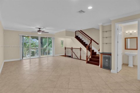Townhouse in Fort Lauderdale, Florida 3 bedrooms, 186.55 sq.m. № 1928015 - photo 10