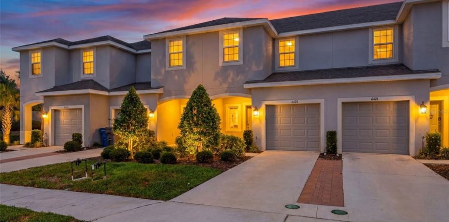 Touwnhouse à Palmetto, Floride 3 chambres, 130.71 m2 № 2101555