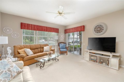 Condo in Orlando, Florida, 3 bedrooms  № 1531130 - photo 16
