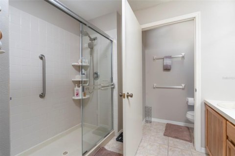 Condo in Orlando, Florida, 3 bedrooms  № 1531130 - photo 19