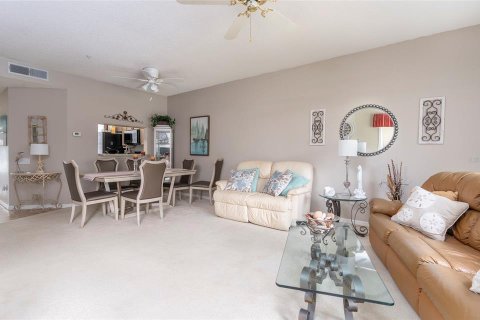 Condo in Orlando, Florida, 3 bedrooms  № 1531130 - photo 17