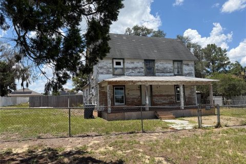 House in Davenport, Florida 3 bedrooms, 124.12 sq.m. № 2298186