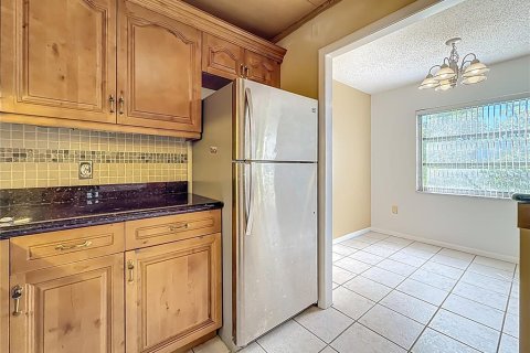 Copropriété à vendre à Clearwater, Floride: 2 chambres, 100.98 m2 № 2099690 - photo 7