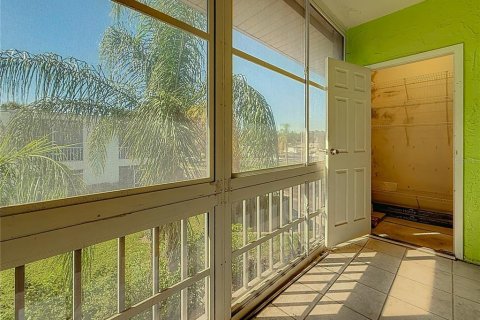 Copropriété à vendre à Clearwater, Floride: 2 chambres, 100.98 m2 № 2099690 - photo 25