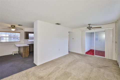 Casa en venta en Saint Petersburg, Florida, 1 dormitorio, 58.53 m2 № 1884269 - foto 10