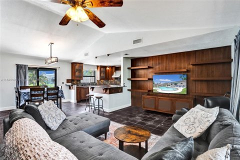 Casa en venta en Sunrise, Florida, 3 dormitorios, 124.21 m2 № 1845460 - foto 18
