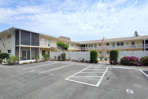 Copropriété à louer à Venice, Floride: 2 chambres, 66.52 m2 № 2101864 - photo 3