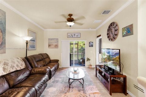 Condo in Tamarac, Florida, 3 bedrooms  № 1800814 - photo 3