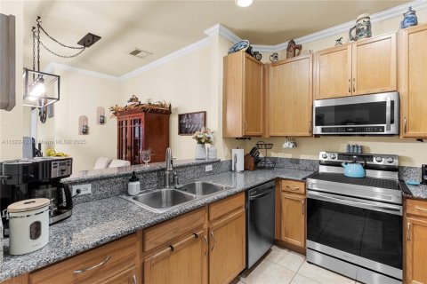 Condo in Tamarac, Florida, 3 bedrooms  № 1800814 - photo 8