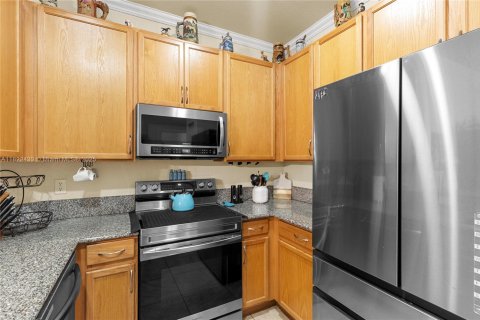 Condo in Tamarac, Florida, 3 bedrooms  № 1800814 - photo 9