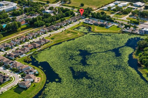 Casa en venta en Lake Mary, Florida, 3 dormitorios, 195.47 m2 № 2285400 - foto 2
