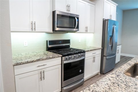 Casa en venta en Lake Mary, Florida, 3 dormitorios, 195.47 m2 № 2285400 - foto 13