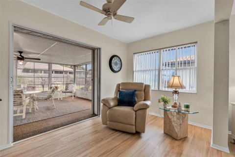 Villa ou maison à vendre à Bradenton, Floride: 2 chambres, 114.27 m2 № 2155462 - photo 20