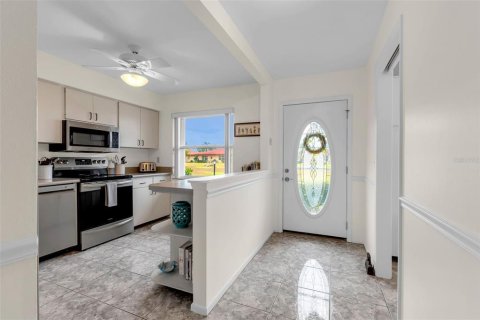 Villa ou maison à vendre à Bradenton, Floride: 2 chambres, 114.27 m2 № 2155462 - photo 5