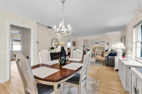 Villa ou maison à vendre à Bradenton, Floride: 2 chambres, 114.27 m2 № 2155462 - photo 14