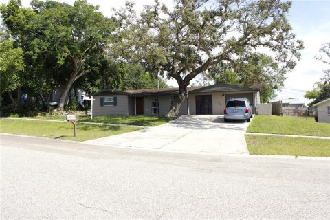 House in Holiday, Florida 3 bedrooms, 115.2 sq.m. № 1835198 - photo 5