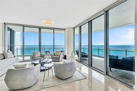 Copropriété à louer à Bal Harbour, Floride: 3 chambres, 256.69 m2 № 1842409 - photo 4