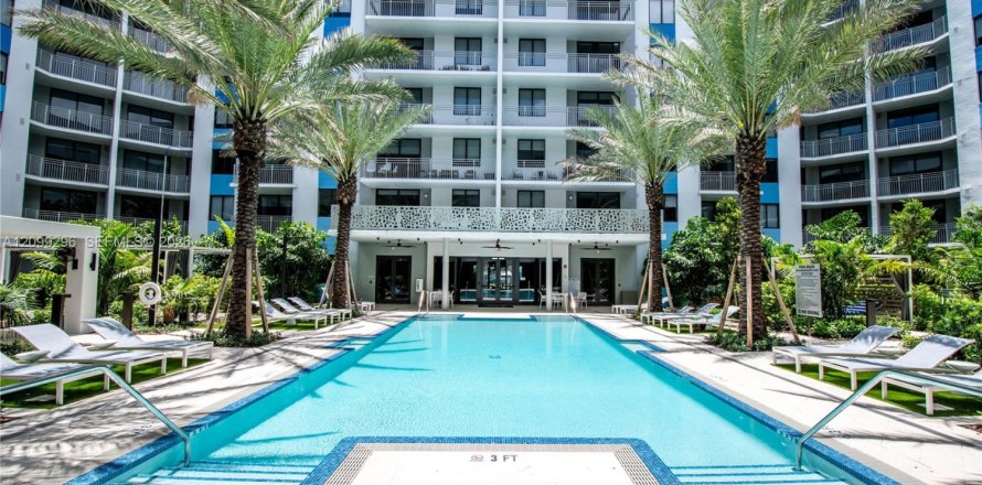 Apartment in Miami, Florida 1 bedroom № 2395475