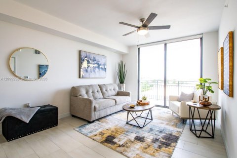 Apartment in Miami, Florida 1 bedroom № 2395475 - photo 7