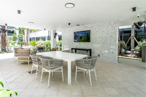 Apartment in Miami, Florida 1 bedroom № 2395475 - photo 16