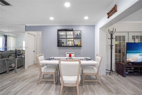 Купить виллу или дом в Тамарак, Флорида 3 спальни, 120.59м2, № 2254486 - фото 6