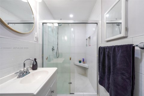 Купить виллу или дом в Тамарак, Флорида 3 спальни, 120.59м2, № 2254486 - фото 28