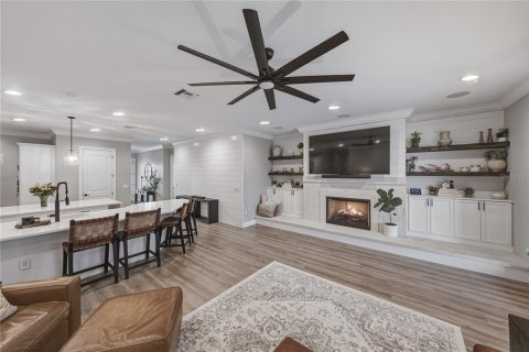 Casa en venta en Dade City, Florida, 4 dormitorios, 290.32 m2 № 2228296 - foto 11