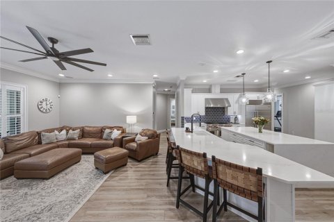 Casa en venta en Dade City, Florida, 4 dormitorios, 290.32 m2 № 2228296 - foto 15