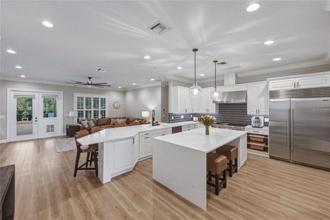 Casa en venta en Dade City, Florida, 4 dormitorios, 290.32 m2 № 2228296 - foto 18