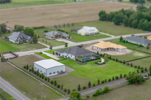 Casa en venta en Dade City, Florida, 4 dormitorios, 290.32 m2 № 2228296 - foto 3