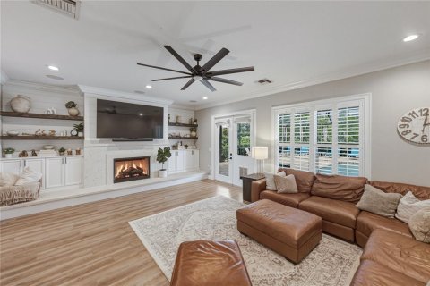 Casa en venta en Dade City, Florida, 4 dormitorios, 290.32 m2 № 2228296 - foto 13