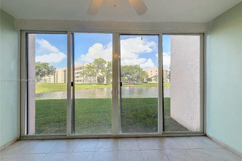 Condominio en venta en Sunrise, Florida, 2 dormitorios, 116.59 m2 № 1841020 - foto 25