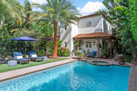 Villa ou maison à vendre à West Palm Beach, Floride: 3 chambres, 245.63 m2 № 2244454 - photo 2