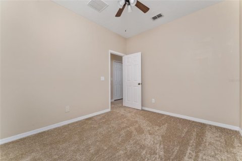 House in Orlando, Florida 4 bedrooms, 167.87 sq.m. № 1719340 - photo 21