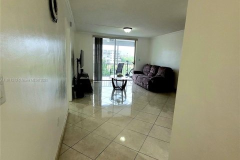 Купить кондоминиум в Авентура, Флорида 1 спальня, 71.35м2, № 1756486 - фото 25