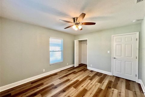Casa en alquiler en Tampa, Florida, 3 dormitorios, 104.52 m2 № 2167172 - foto 13