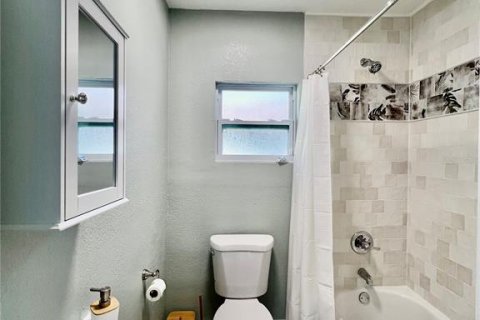 Casa en alquiler en Tampa, Florida, 3 dormitorios, 104.52 m2 № 2167172 - foto 19