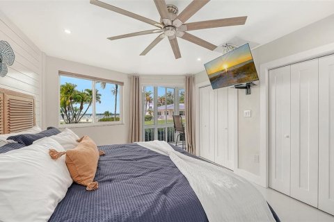 Copropriété à vendre à Sarasota, Floride: 2 chambres, 76.18 m2 № 2411446 - photo 17