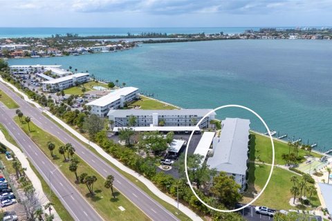 Copropriété à vendre à Sarasota, Floride: 2 chambres, 76.18 m2 № 2411446 - photo 28