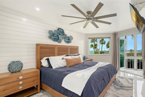 Copropriété à vendre à Sarasota, Floride: 2 chambres, 76.18 m2 № 2411446 - photo 15