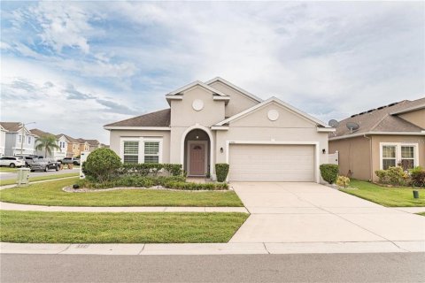 Casa en alquiler en Kissimmee, Florida, 4 dormitorios, 183.95 m2 № 2277947 - foto 2