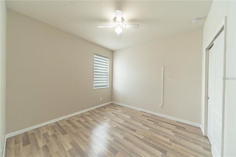 Casa en alquiler en Kissimmee, Florida, 4 dormitorios, 183.95 m2 № 2277947 - foto 25