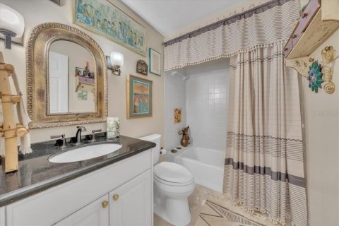 Townhouse in Tampa, Florida 3 bedrooms, 299.42 sq.m. № 2205179 - photo 25