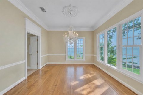 Townhouse in Tampa, Florida 3 bedrooms, 299.42 sq.m. № 2205179 - photo 6