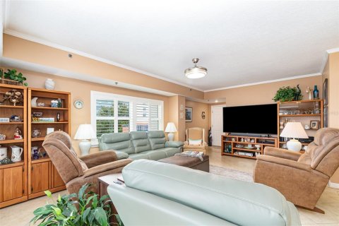 Condo in New Smyrna Beach, Florida, 3 bedrooms  № 1824399 - photo 5