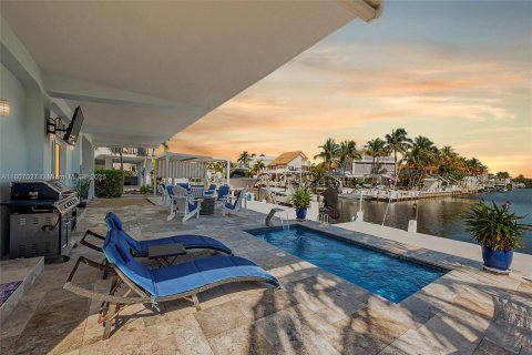 Villa ou maison à vendre à Islamorada, Village of Islands, Floride: 4 chambres, 194.91 m2 № 1963692 - photo 2