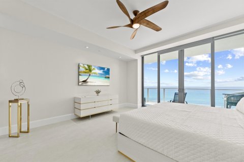 Condo in Riviera Beach, Florida, 2 bedrooms  № 2158346 - photo 23