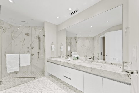 Condo in Riviera Beach, Florida, 2 bedrooms  № 2158346 - photo 30